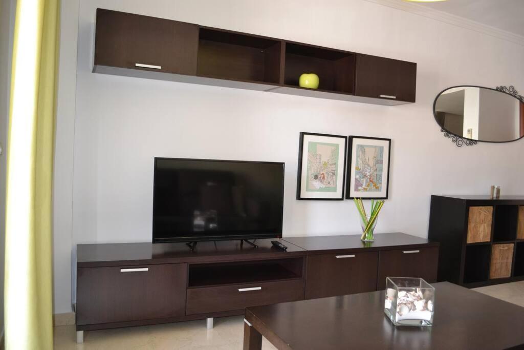 Precioso Apartamento En Primera Linea De Playa En Caleta De Velez Buitenkant foto
