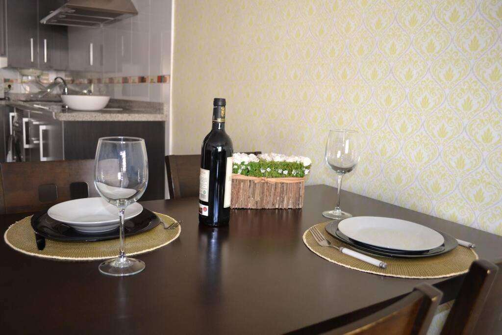 Precioso Apartamento En Primera Linea De Playa En Caleta De Velez Buitenkant foto